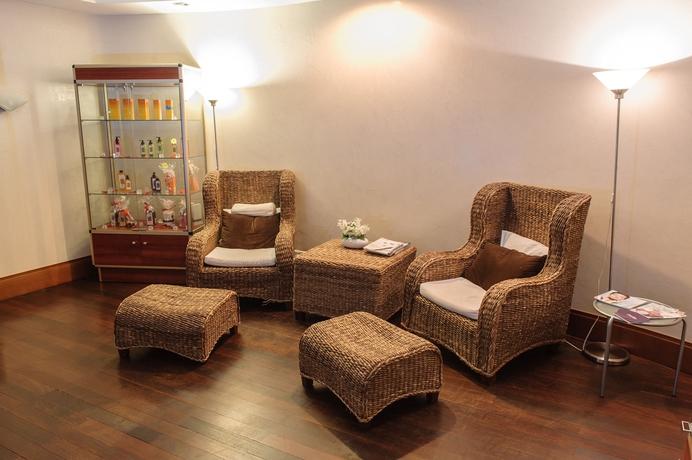 Imagen de los interiores del Hotel Regent Warsaw. Foto 9