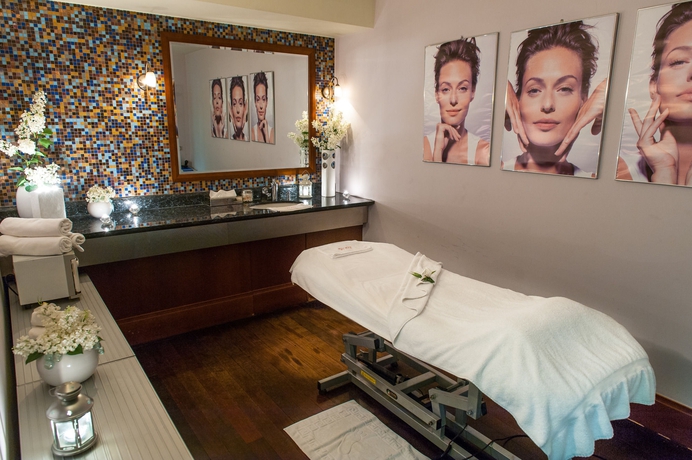 Imagen de los interiores del Hotel Regent Warsaw. Foto 10