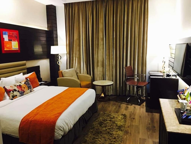 Imagen de la habitación del Hotel Regenta Central - Amritsar. Foto 10