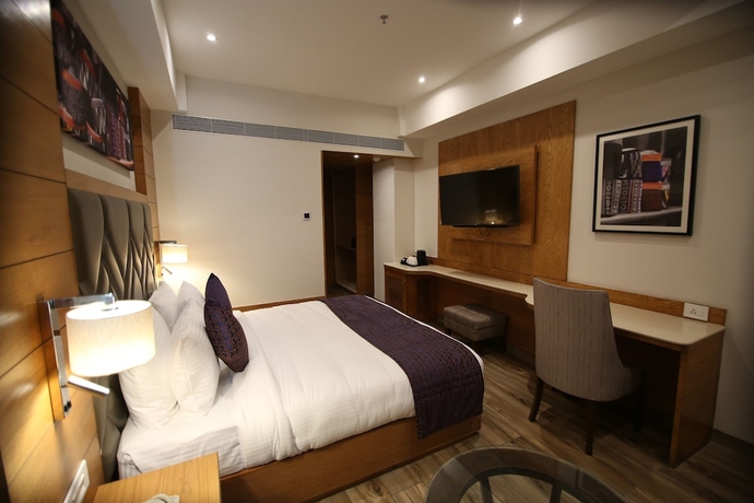 Imagen de la habitación del Hotel Regenta Central Cassia Zirakpur Chandigarh. Foto 8