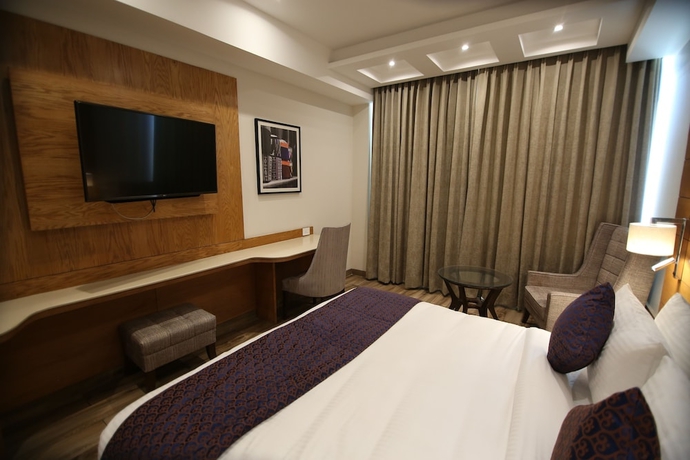 Imagen de la habitación del Hotel Regenta Central Cassia Zirakpur Chandigarh. Foto 11