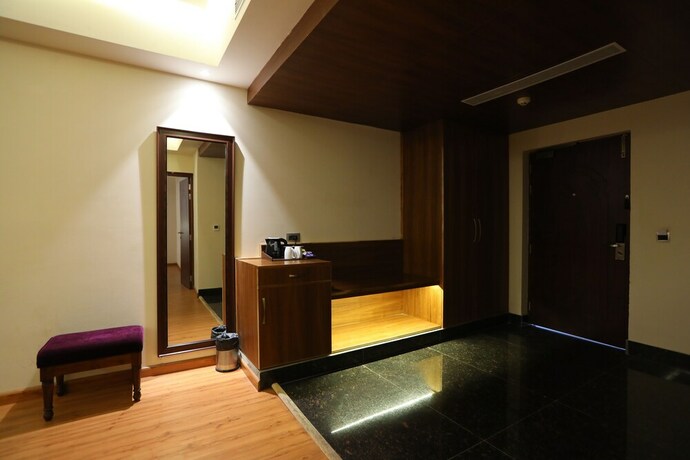 Imagen de la habitación del Hotel Regenta Central City Vilas Palace Ambala. Foto 16