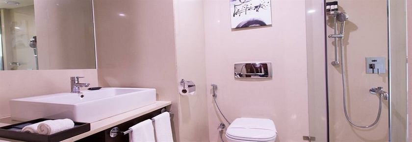 Imagen de la habitación del Hotel Regenta Central Grand Exotica Pune. Foto 7