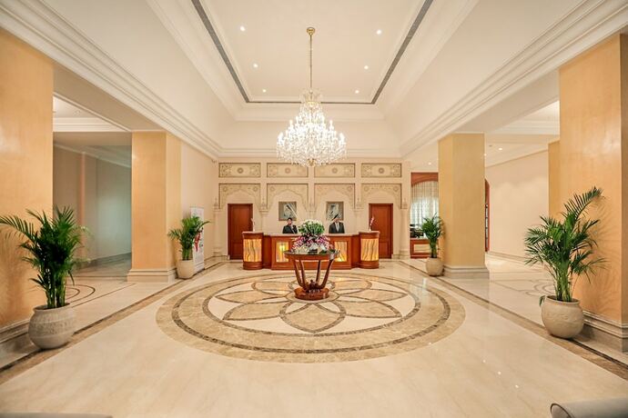 Imagen general del Hotel Regenta Central Lucknow By Royal Orchids Limited. Foto 6