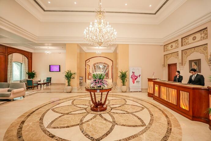 Imagen general del Hotel Regenta Central Lucknow By Royal Orchids Limited. Foto 8