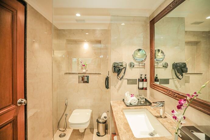 Imagen de la habitación del Hotel Regenta Central Lucknow By Royal Orchids Limited. Foto 17