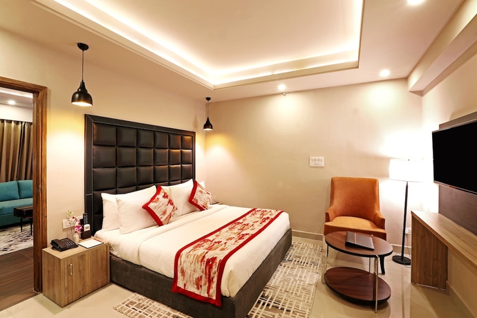 Imagen de la habitación del Hotel Regenta Central Noida. Foto 5