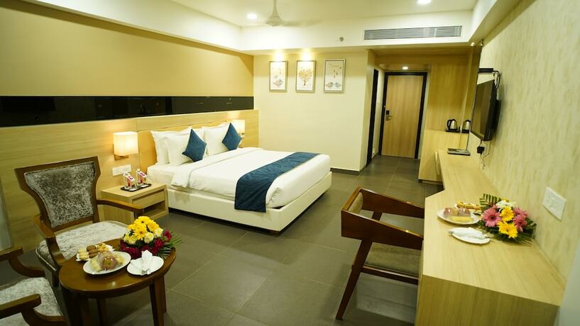 Imagen de la habitación del Hotel Regenta Central Somnath. Foto 15