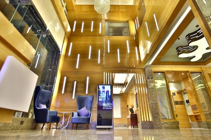Imagen general del Hotel Regenta Central The Crystal. Foto 16