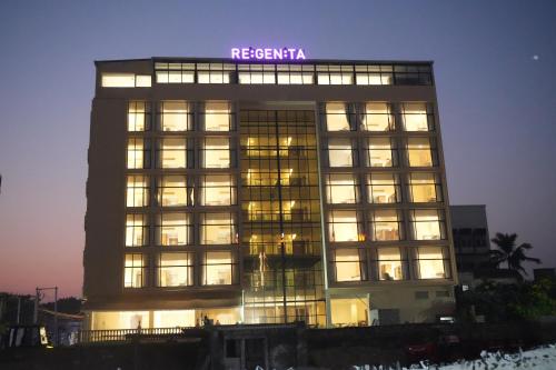 Imagen general del Hotel Regenta Dwarka. Foto 1