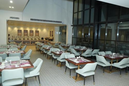 Imagen general del Hotel Regenta Dwarka. Foto 3