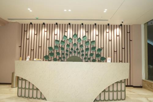 Imagen general del Hotel Regenta Dwarka. Foto 10