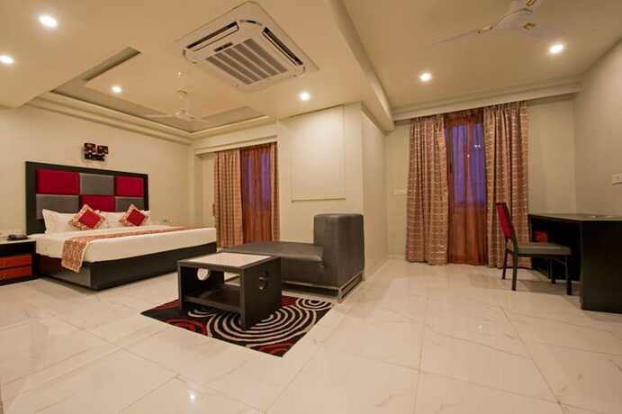 Imagen de la habitación del Hotel Regenta Inn. Foto 18