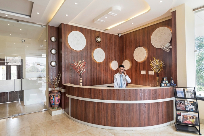 Imagen de los interiores del Hotel Regenta Inn Larica. Foto 12