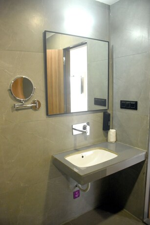 Imagen general del Hotel Regenta Inn Motikhavdi Jamnagar. Foto 2