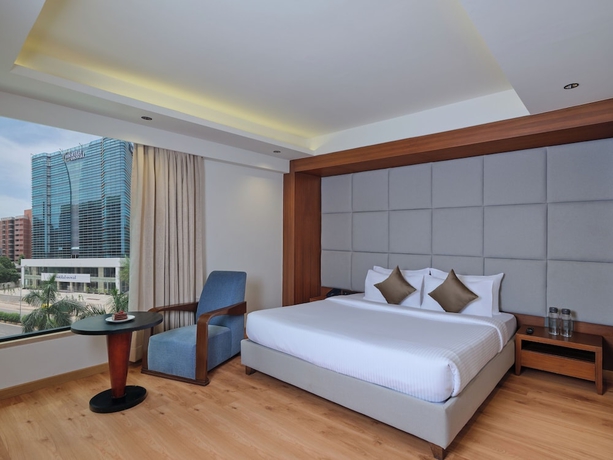 Imagen de la habitación del Hotel Regenta Place Ahmedabad. Foto 5