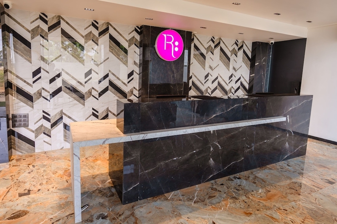 Imagen de los interiores del Hotel Regenta Place Igatpuri. Foto 19