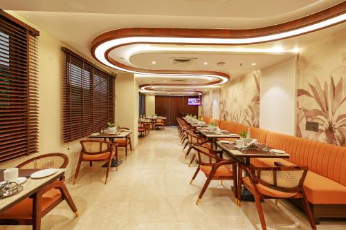 Imagen general del Hotel Regenta Place Jaipur Sirsi Road, Opp Alankar PG College. Foto 3