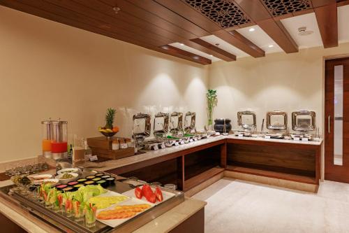 Imagen general del Hotel Regenta Place Jaipur Sirsi Road, Opp Alankar PG College. Foto 13