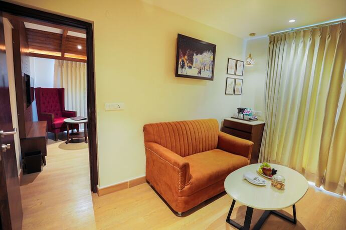 Imagen de la habitación del Hotel Regenta Place Shimla On Hilltop. Foto 15