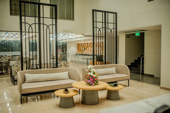 Imagen de los interiores del Hotel Regenta Place Vasco Goa. Foto 17