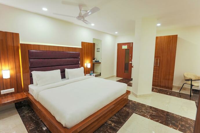 Imagen de la habitación del Hotel Regenta Resort Madhuganga Ukhimath. Foto 17