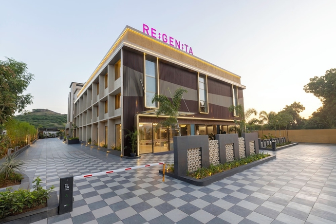 Imagen general del Hotel Regenta Science Center Bhuj. Foto 1