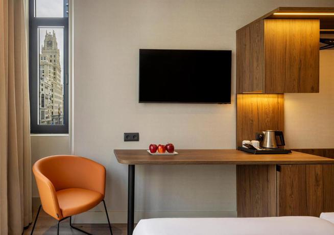 Imagen de la habitación del Hotel Regente, Centro de Madrid. Foto 9