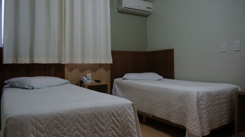 Imagen de la habitación del Hotel Regente, Pato Branco. Foto 7