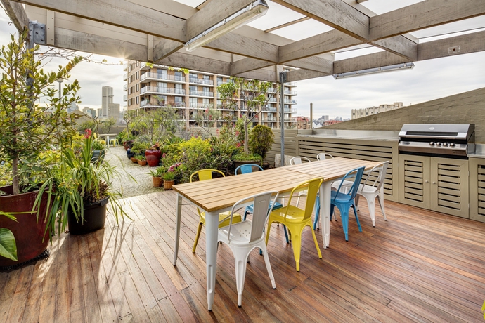 Imagen de los exteriores del Hotel Regents Court Sydney. Foto 10