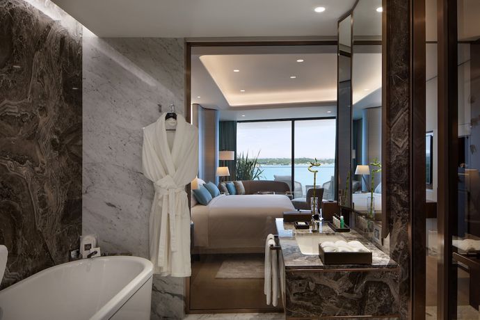 Imagen de la habitación del Hotel Reges, A Luxury Collection Resort and Spa, Cesme. Foto 3
