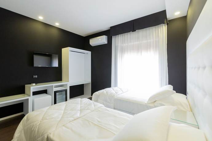 Imagen de la habitación del Hotel Reggia Suite Spa. Foto 6