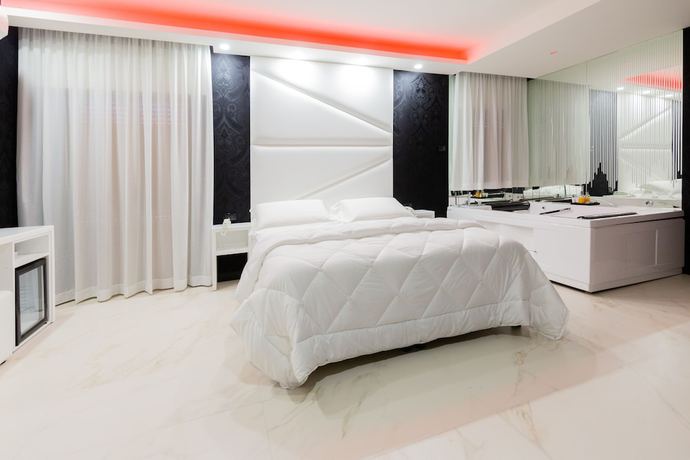 Imagen de la habitación del Hotel Reggia Suite Spa. Foto 17