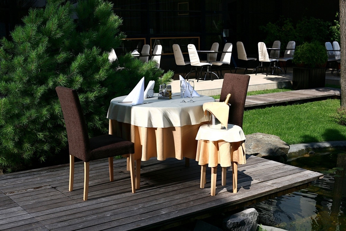 Imagen de los exteriores del Hotel Reghina Blue. Foto 4