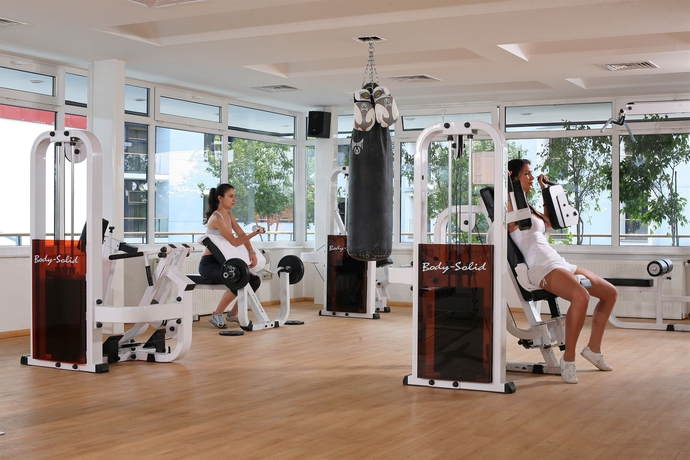 Imagen de los interiores del Hotel Reghina Blue. Foto 7