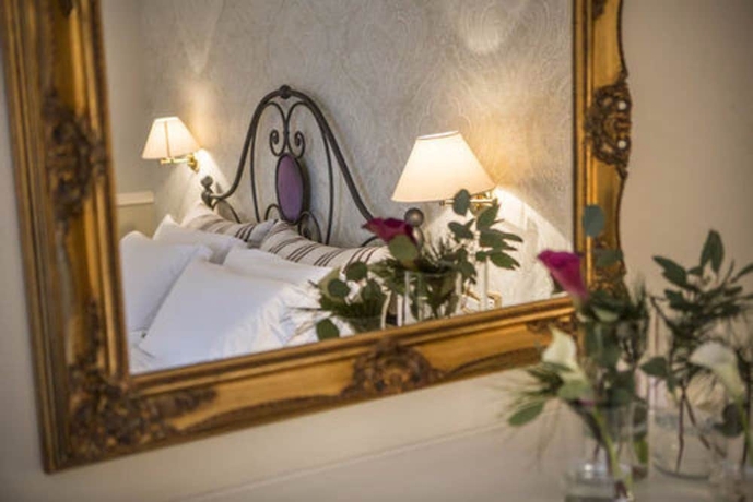 Imagen de la habitación del Hotel Regina Adelaide. Foto 15