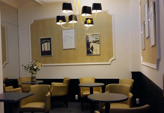 Imagen de los interiores del Hotel Regina, Avignon. Foto 11
