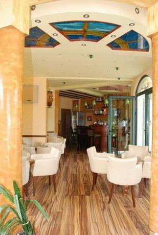 Imagen del bar/restaurante del Hotel Regina, Bijela. Foto 4
