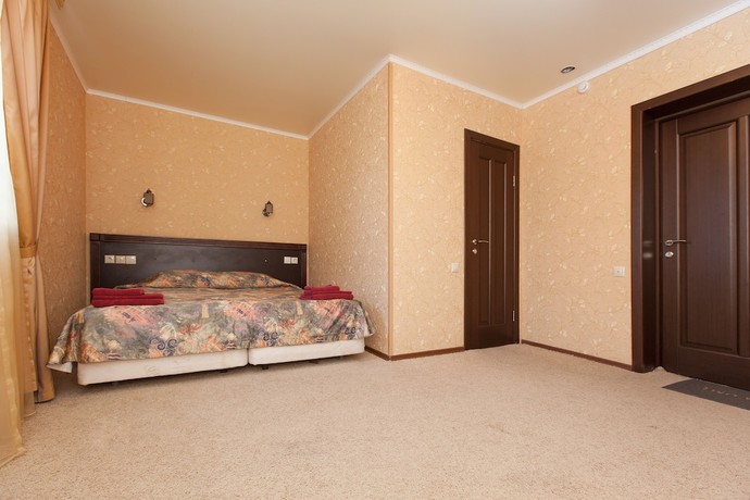 Imagen de la habitación del Hotel Regina Bolgar. Foto 7