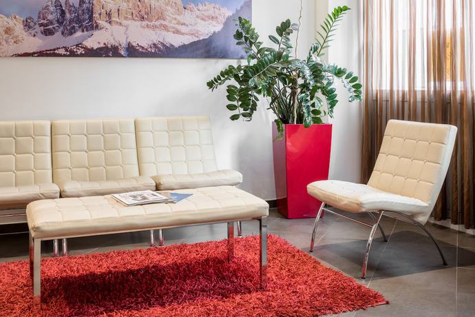 Imagen de los interiores del Hotel Regina, Bolzano. Foto 7