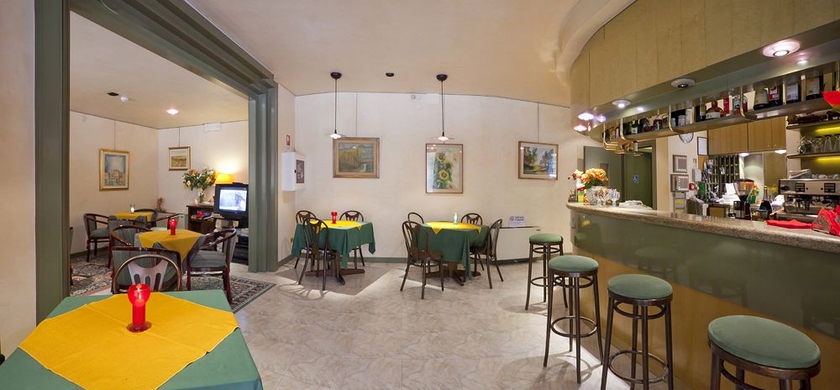 Imagen del bar/restaurante del Hotel Regina, Caorle. Foto 2