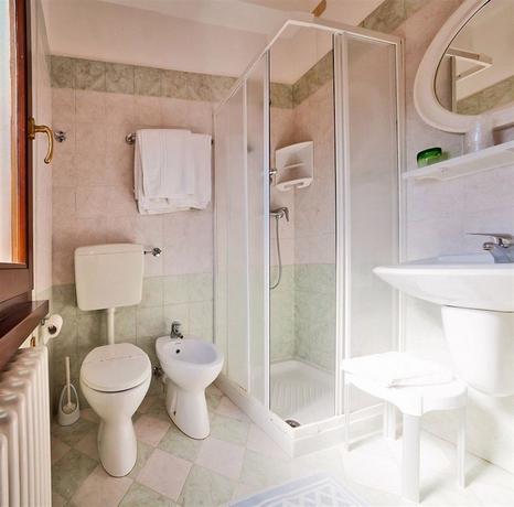 Imagen de la habitación del Hotel Regina, Caorle. Foto 5