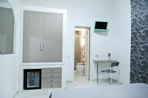 Imagen de la habitación del Hotel Regina, Caserta. Foto 7