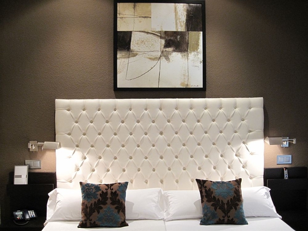 Imagen de la habitación del Hotel Regina, Centro de Madrid. Foto 5