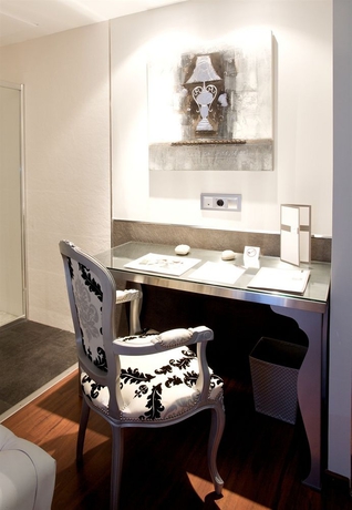 Imagen de la habitación del Hotel Regina, Centro de Madrid. Foto 6