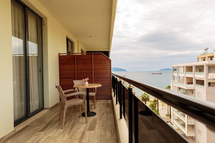 Imagen de la habitación del Hotel Regina City Hotel. Foto 6