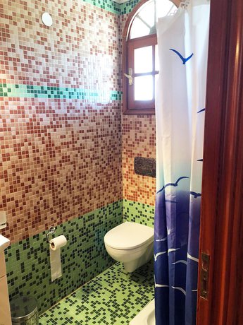 Imagen de la habitación del Hotel Regina Corfu. Foto 12