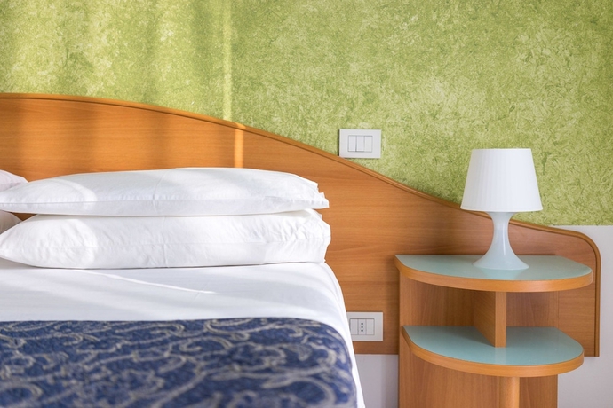 Imagen de la habitación del Hotel Regina E Ristorante. Foto 5