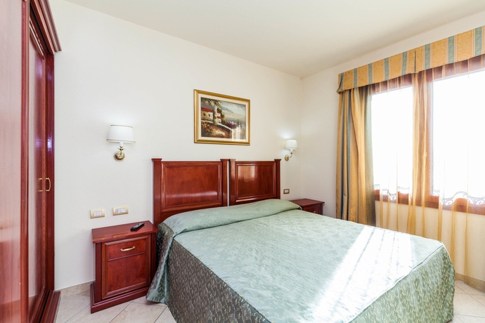 Imagen de la habitación del Hotel Regina Elena. Foto 12