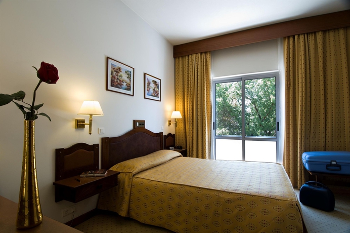 Imagen de la habitación del Hotel Regina, Fatima. Foto 7